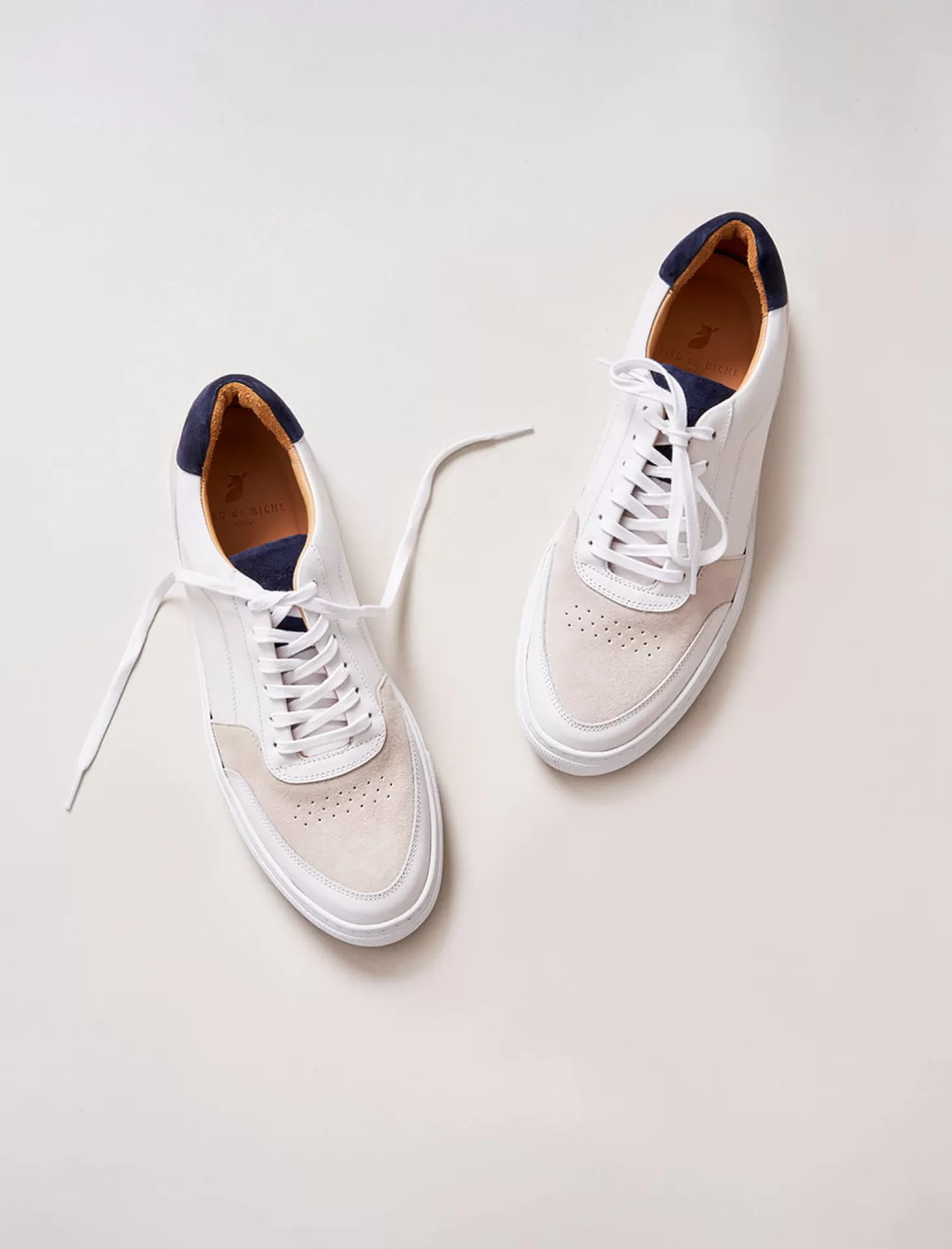 Pied de Biche Sneakers<Frisco V3 Blanc & Bleu Nuit